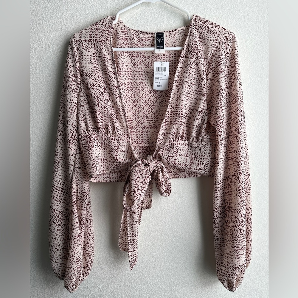 Windsor Front tie top S NWT